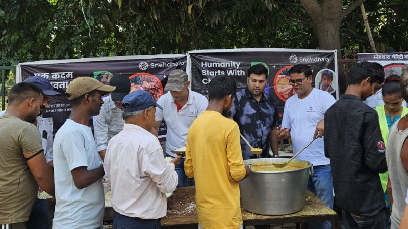 Food Distribution, Sector 37, Gurgaon