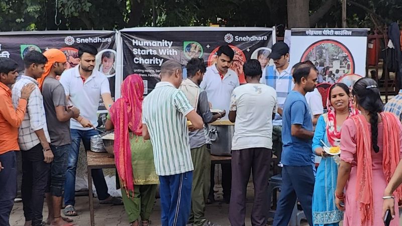 Food Distribution, Sector 37, Gurgaon