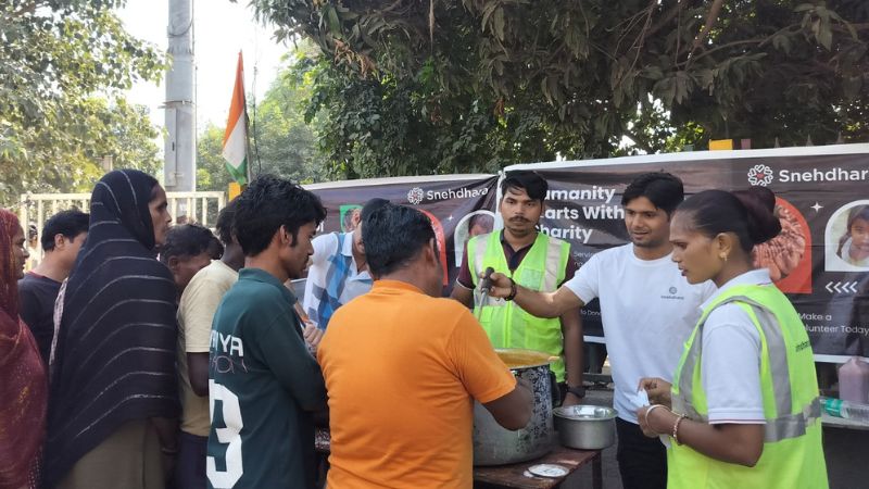 Food Distribution, Sector 37, Gurgaon