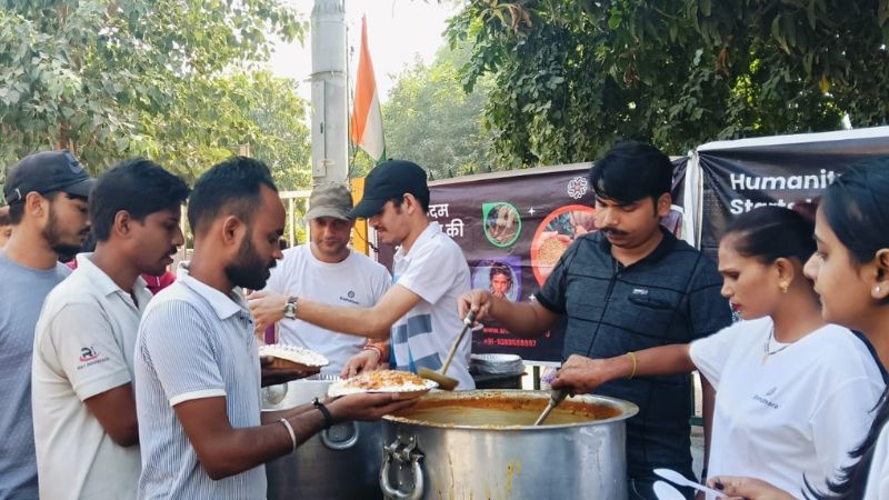 Food Distribution, Sector 37, Gurgaon