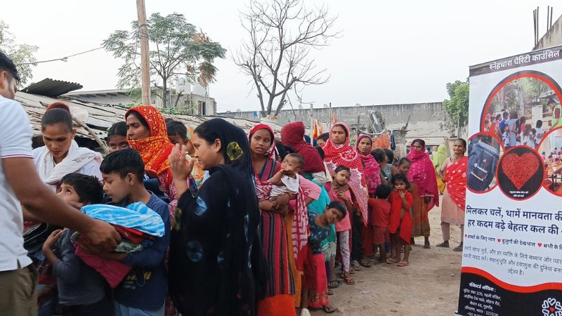Cloth Distribution, Sector 71, Gurgaon