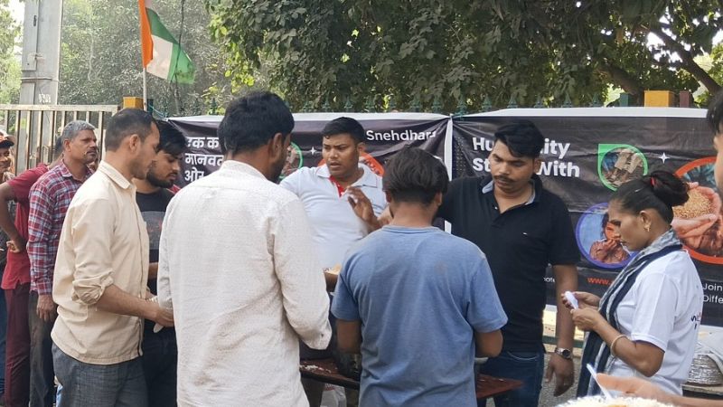 Food Distribution, Sector 37, Gurgaon